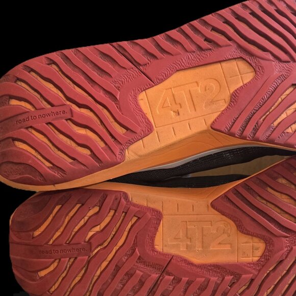4T2 Running Unisex Trainer Sneaker GUC w/ Box Size US 8 MEN'S / US 9 WOMEN'S - Picture 10 of 13